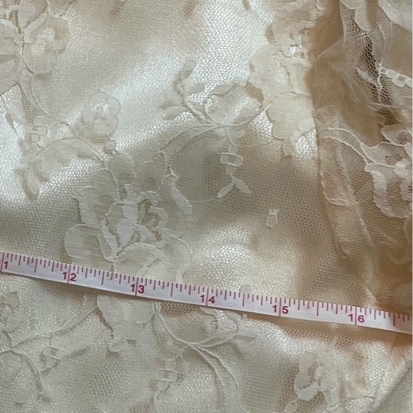 1930’s  Lace Wedding-dress, Downton Abby Style - Picture 14 of 16